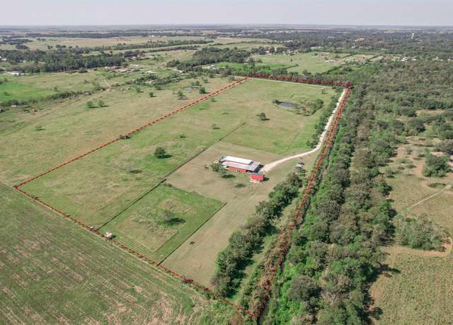 Property at 1213 Big Hill Rd, Winnie, TX 77665, 4 beds, 3.5 baths