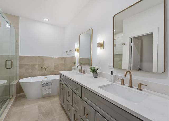 Property at 5014 Golden Forest Dr, Houston, TX 77091, 3 beds, 2.5 baths