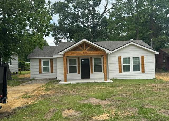 Property at 4120 Buffalo St, Beaumont, TX 77703, 3 beds, 2 baths
