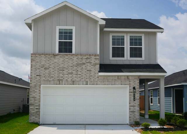 Property at 785 Westpointe Dr, Dayton, TX 77535, 3 beds, 2.5 baths