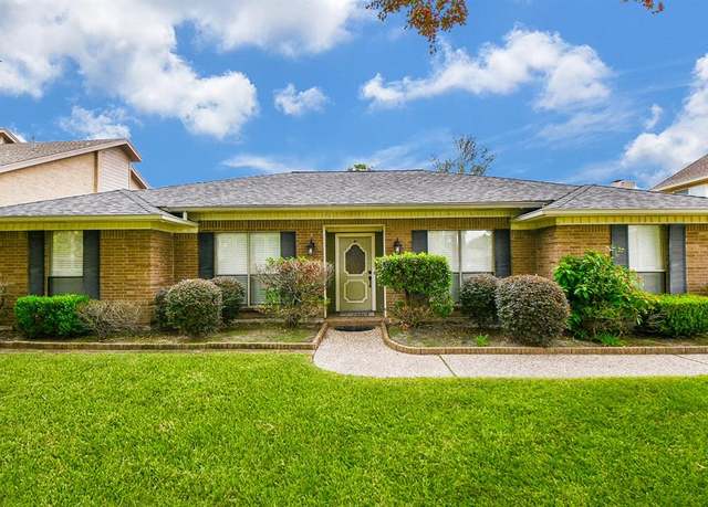 Property at 3018 Kismet Ln, Houston, TX 77043, 3 beds, 2 baths