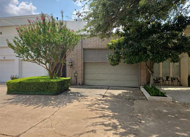 Property at 10 S Briar Hollow Ln #15, Houston, TX 77027, 3 beds, 2 baths