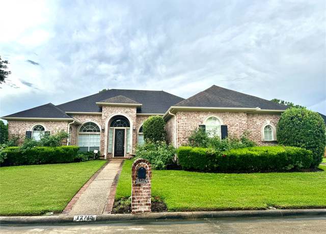 Property at 12715 Havant Cir, Houston, TX 77077, 3 beds, 3 baths