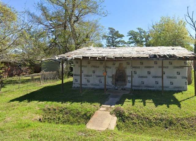 Property at 112 Irene St, West Orange, TX 77630, 2 beds, 1 bath