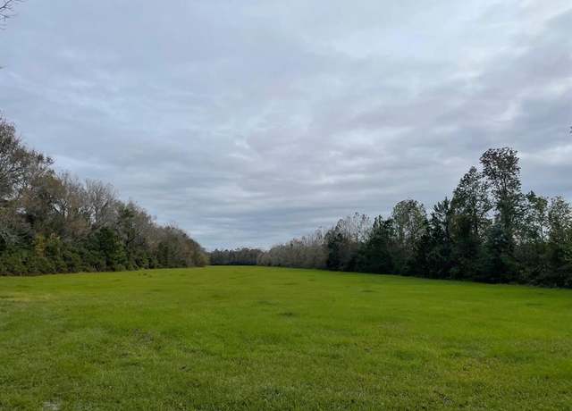 Property at 0 County Road 2070, Hull, TX 77564