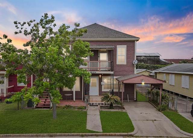 Property at 4216 Avenue M 1/2, Galveston, TX 77550, 1 bath