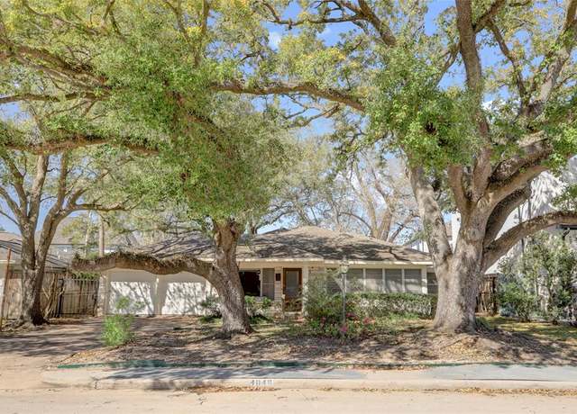 Property at 4046 Drummond St, Houston, TX 77025, 4 beds, 3 baths
