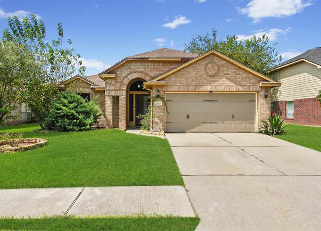 Property at 2230 Laurel Branch Way, Houston, TX 77014, 3 beds, 2 baths