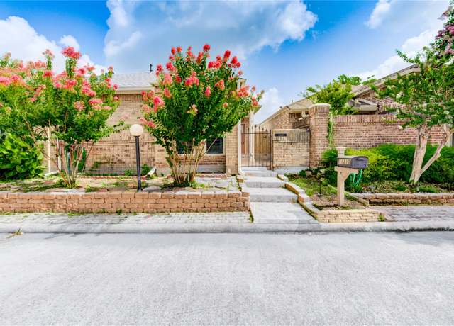 Property at 11210 Forked Bough Dr, Houston, TX 77042, 3 beds, 2 baths