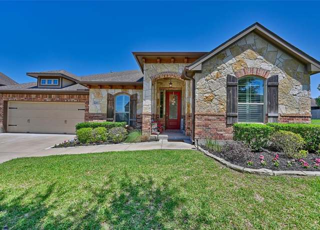 Property at 2207 Ralston Creek Ct, Brenham, TX 77833, 4 beds, 3 baths
