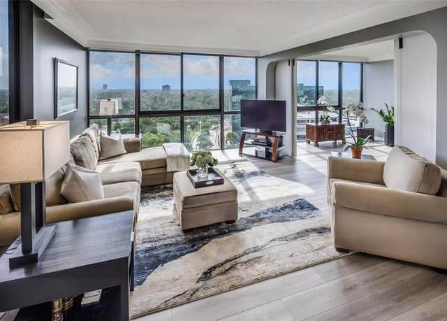 Property at 5001 Woodway Dr #1704, Houston, TX 77056, 3 beds, 2 baths