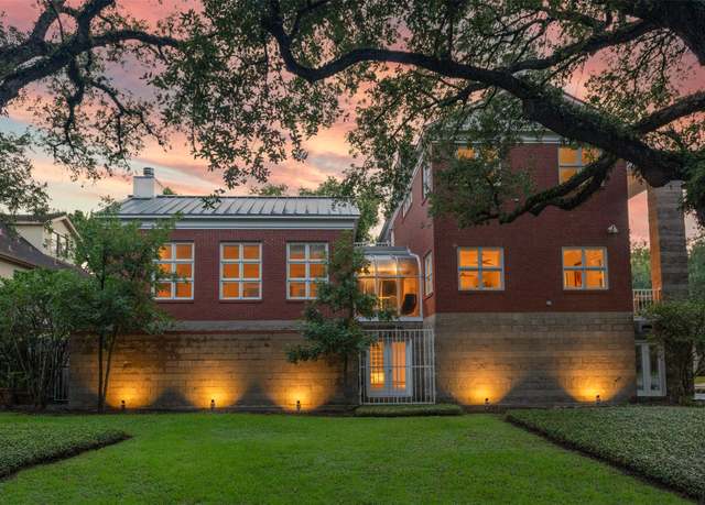 Property at 3211 Pittsburg St, West University Place, TX 77005, 5 beds, 6 baths