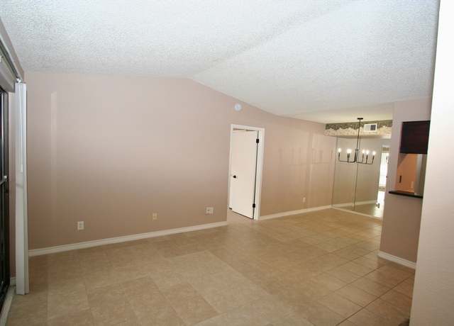 Property at 17331 Red Oak Dr #48, Houston, TX 77090, 2 beds, 2 baths
