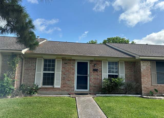 Property at 2316 Buchanan Dr, Baytown, TX 77520, 2 beds, 1 bath