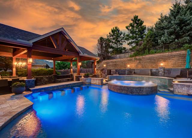 Property at 2058 Graystone Hills Dr, Conroe, TX 77304, 4 beds, 3.5 baths