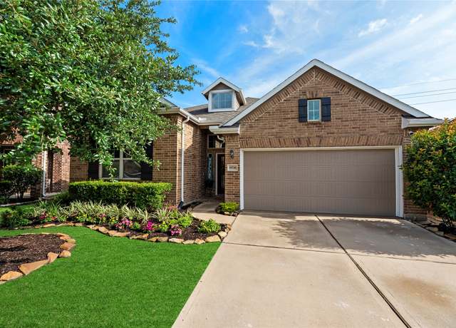 Property at 19718 Yellow Hibiscus Ln, Cypress, TX 77433, 3 beds, 2 baths