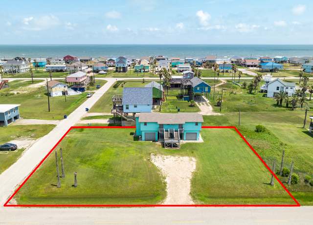 Property at 403 Fort Velasco Dr, Freeport, TX 77541, 3 beds, 2.5 baths