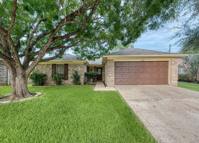 Property at 2823 Kettle Run, Sugar Land, TX 77479, 3 beds, 2 baths