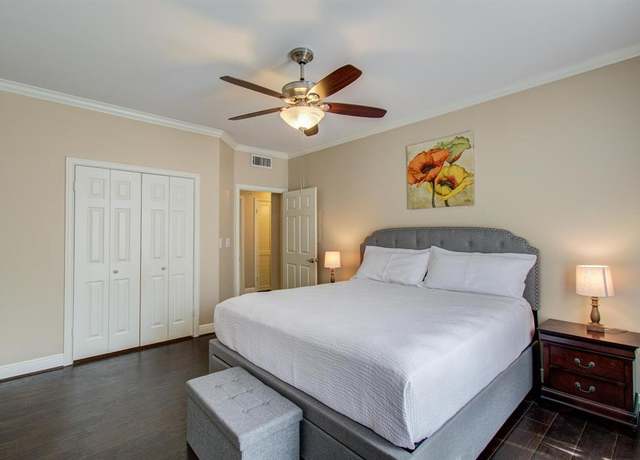 Property at 2111 Welch St Unit A110, Houston, TX 77019, 1 bed, 1 bath