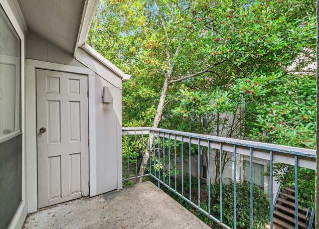 Property at 7900 N Stadium Dr #102, Houston, TX 77030, 2 beds, 2 baths