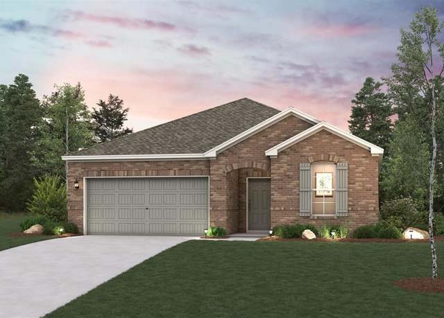 Property at 2420 Grace St, Bay City, TX 77414, 3 beds, 2 baths