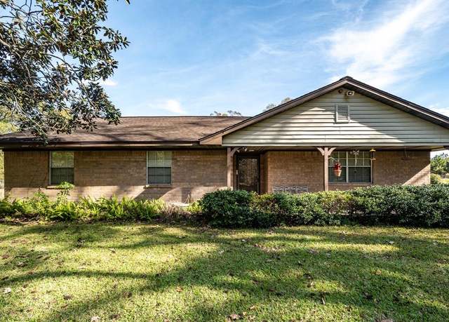 Property at 10488 Fostoria Rd, Cleveland, TX 77328, 3 beds, 1.5 baths