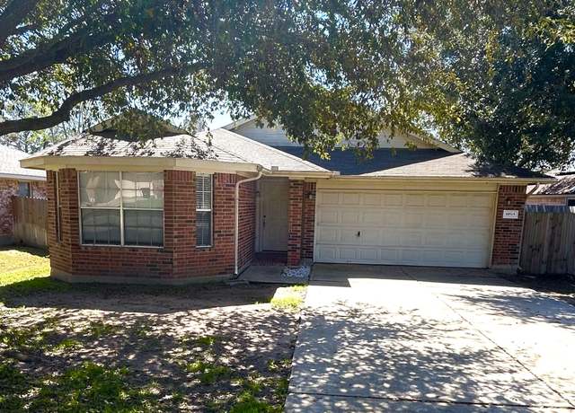 Property at 10515 Scenic Dr, Montgomery, TX 77356, 3 beds, 2 baths