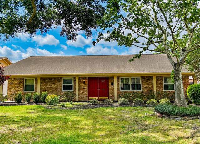Property at 9647 Winsome Ln, Houston, TX 77063, 3 beds, 2 baths