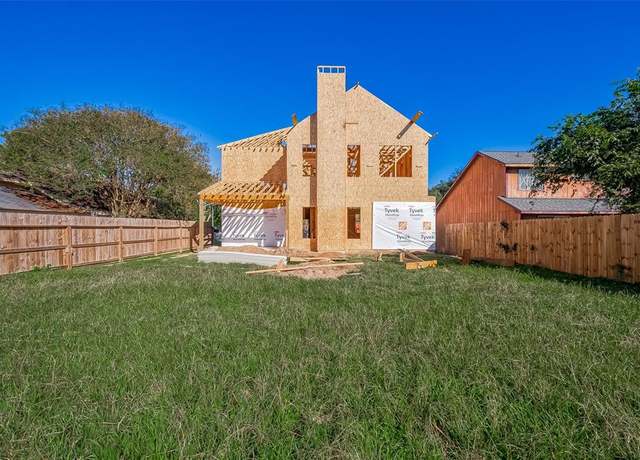 Property at 15821 Beechnut St, Houston, TX 77083, 4 beds, 4 baths
