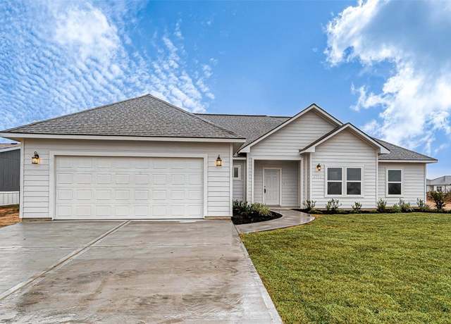 Property at 1771 Road 5708, Cleveland, TX 77327, 4 beds, 2.5 baths