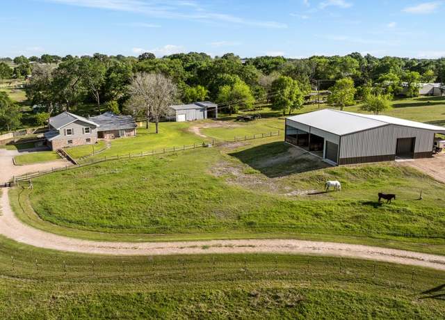 Property at 2355 Jackson League Cir, Brenham, TX 77833, 4 beds, 3.5 baths