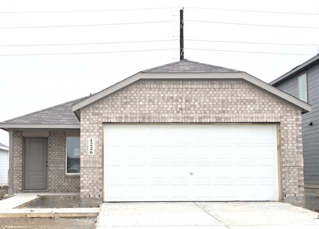Property at 207 Farray Forest Ln, Magnolia, TX 77354, 3 beds, 2 baths