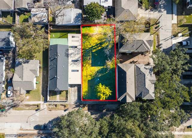 Property at 602 Northwood St, Houston, TX 77009