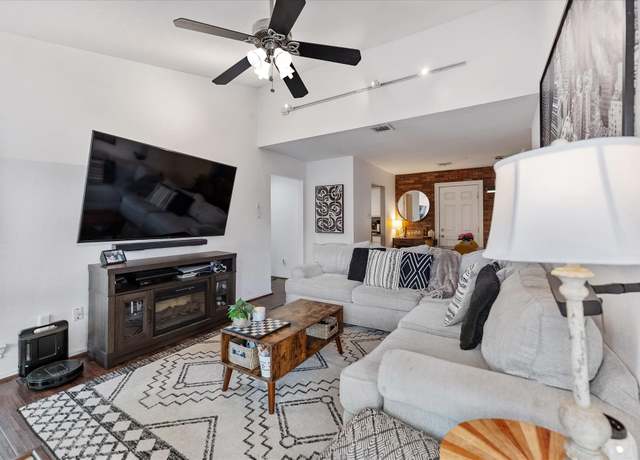 Property at 1201 Bering Dr #28, Houston, TX 77057, 2 beds, 2 baths