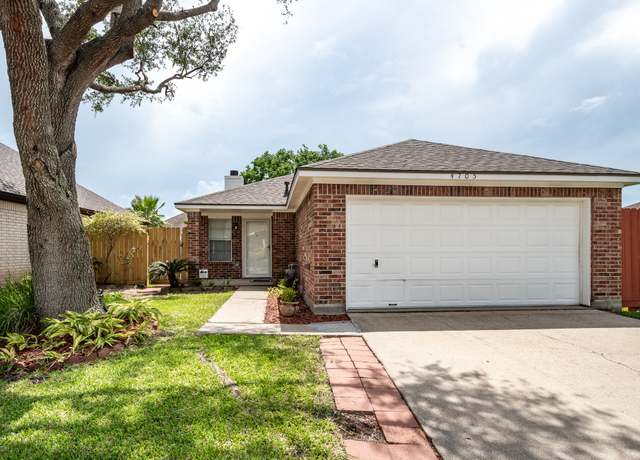Property at 4705 Meadowood Dr, Baytown, TX 77521, 3 beds, 2 baths