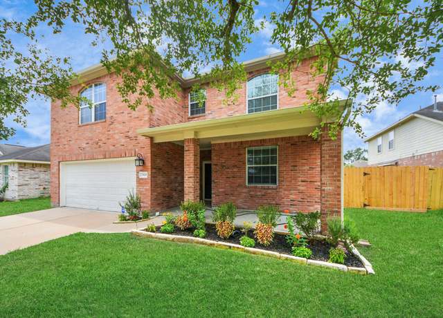 Property at 7925 Diamond Oak Dr, Texas City, TX 77591, 5 beds, 2.5 baths