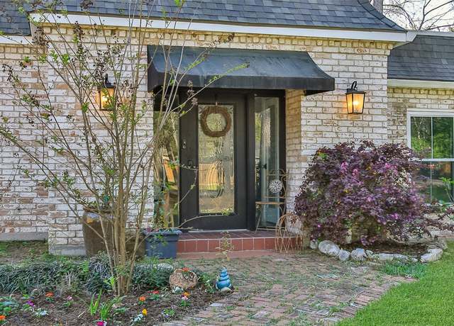 Property at 15407 Oaklawn Park Dr, Houston, TX 77069, 3 beds, 2.5 baths