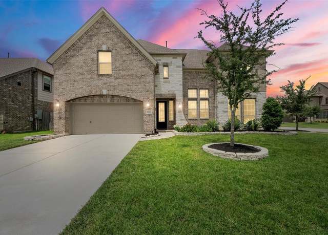 Property at 27902 Middlewater View Ln, Katy, TX 77494, 5 beds, 4.5 baths