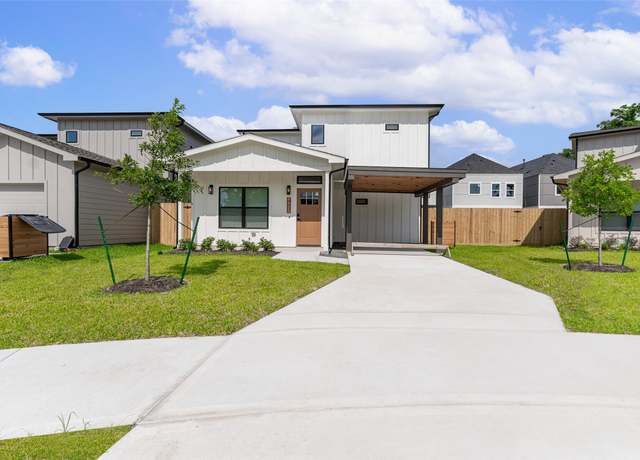 Property at 9925 Dipping Woods St, Houston, TX 77076, 3 beds, 2.5 baths