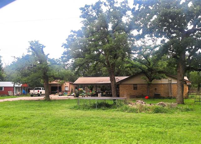 Property at 2316 Mallard Dr, Caldwell, TX 77836, 4 beds, 2 baths