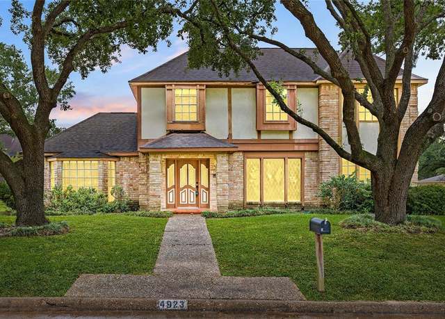 Property at 4923 Bradstone Ct, Houston, TX 77084, 4 beds, 2.5 baths