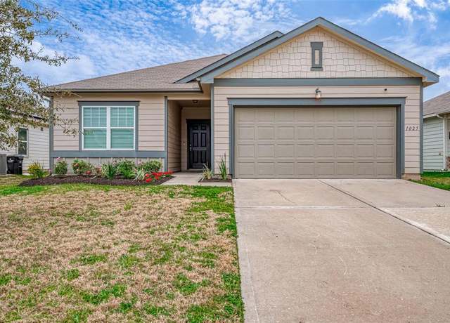 Property at 1025 Banyon Tree Ln, Brookshire, TX 77423, 4 beds, 2 baths