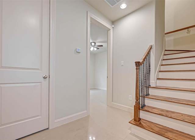 Property at 5617 Kiam St Unit A, Houston, TX 77007, 3 beds, 3.5 baths