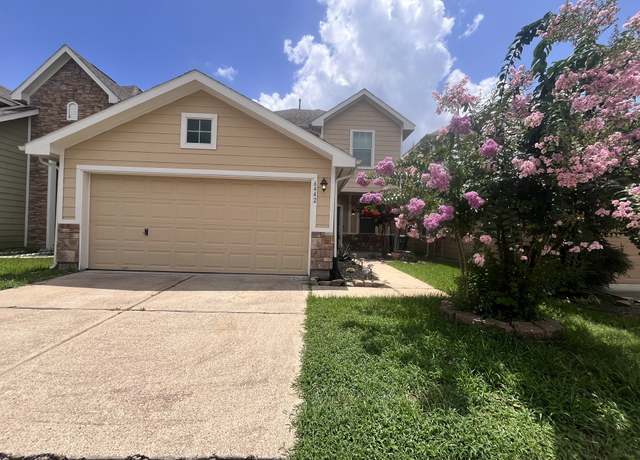 Property at 6442 Wilshire Lks, Houston, TX 77040, 4 beds, 2.5 baths