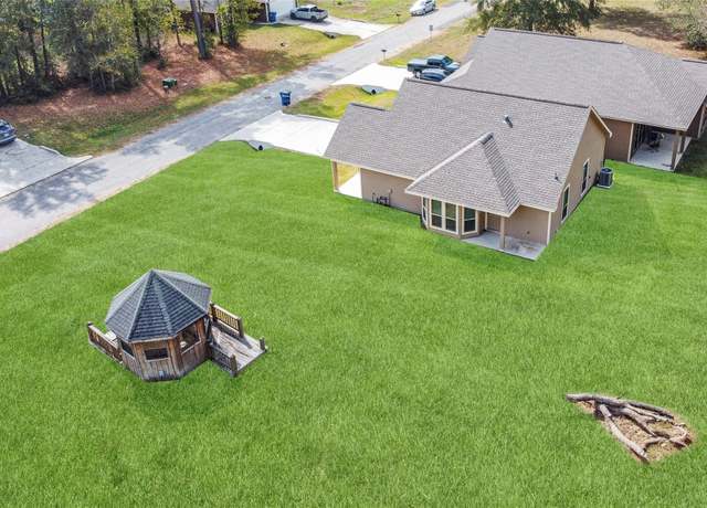 Property at 2 Firewood Rd, Huntsville, TX 77340