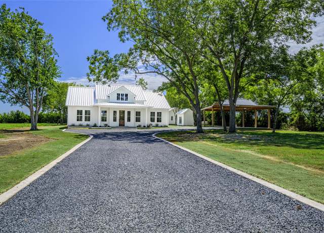 Property at 1211 E Fuchs Rd, Carmine, TX 78932, 3 beds, 2 baths