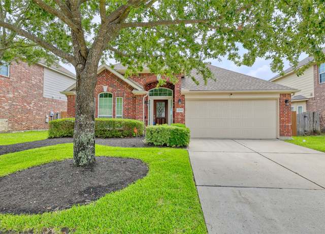 Property at 22210 Pacific Ocean Dr, Spring, TX 77388, 4 beds, 2 baths