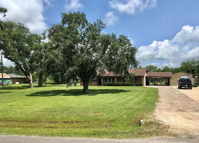 Property at 308 County Road 201, Angleton, TX 77515, 4 beds, 2 baths
