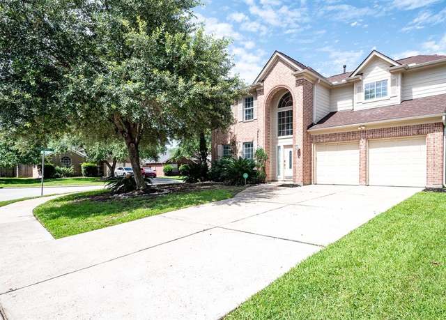 Property at 16311 Sylvan Dale Dr, Humble, TX 77346, 4 beds, 2.5 baths