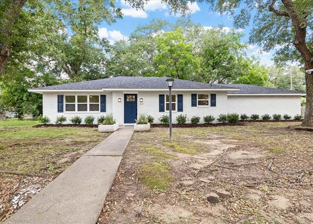 Property at 1829 Heights Dr, Katy, TX 77493, 3 beds, 2 baths